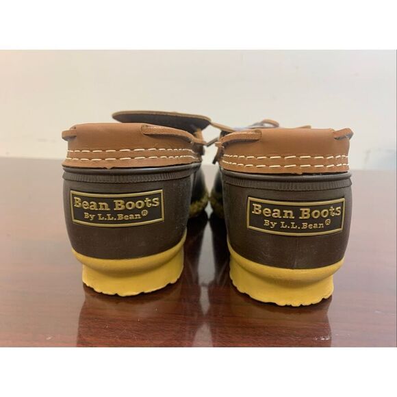 LL Bean Men display picture 1